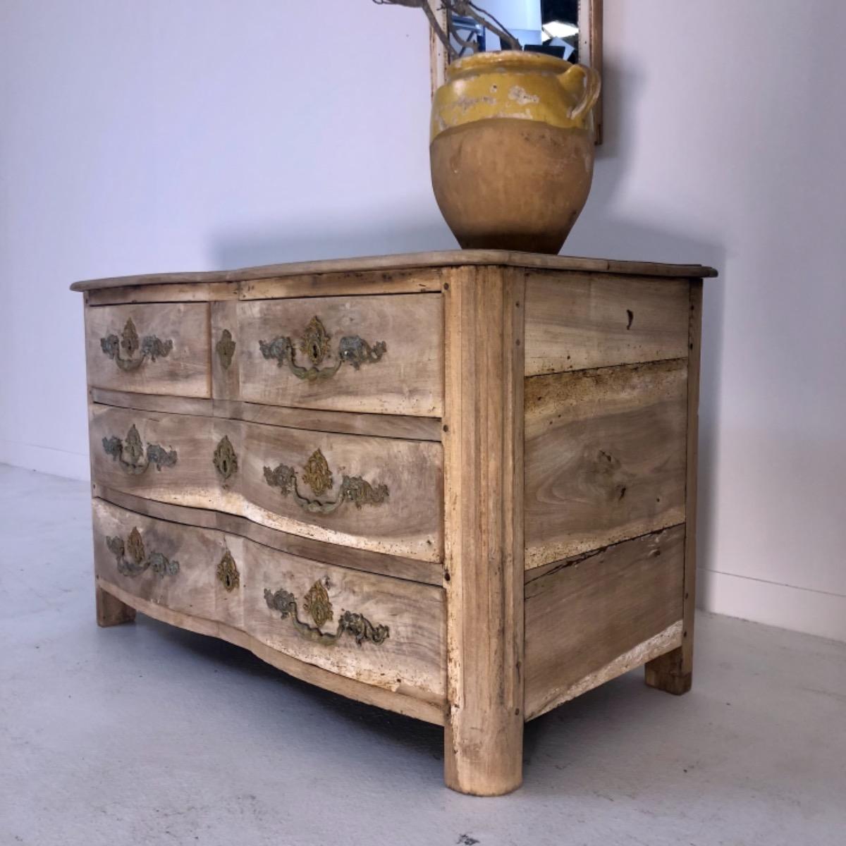 18 th bleached walnut chest of drawers 