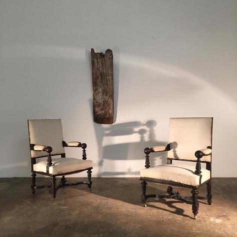 1880 pair of armchairs 