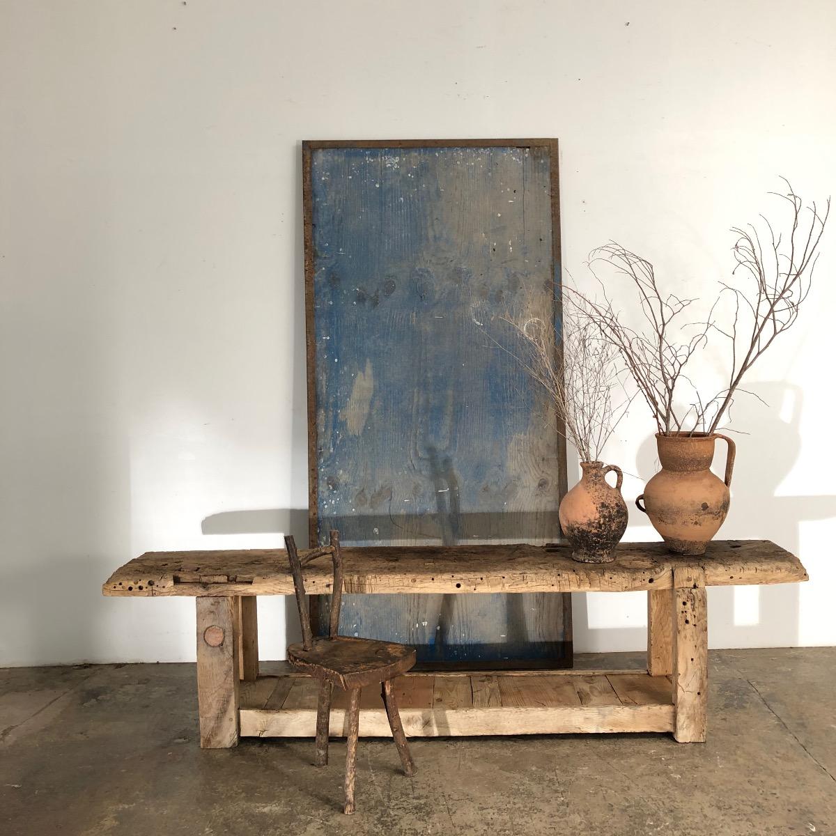 19 th primitive console 