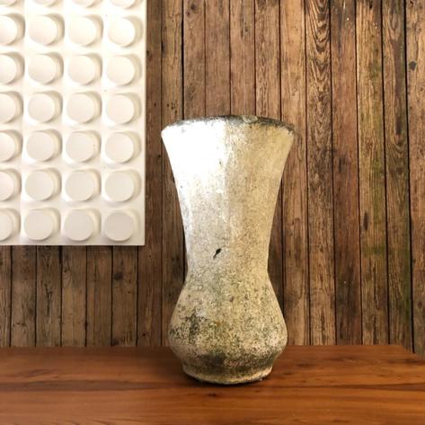 1970 concrete vase 