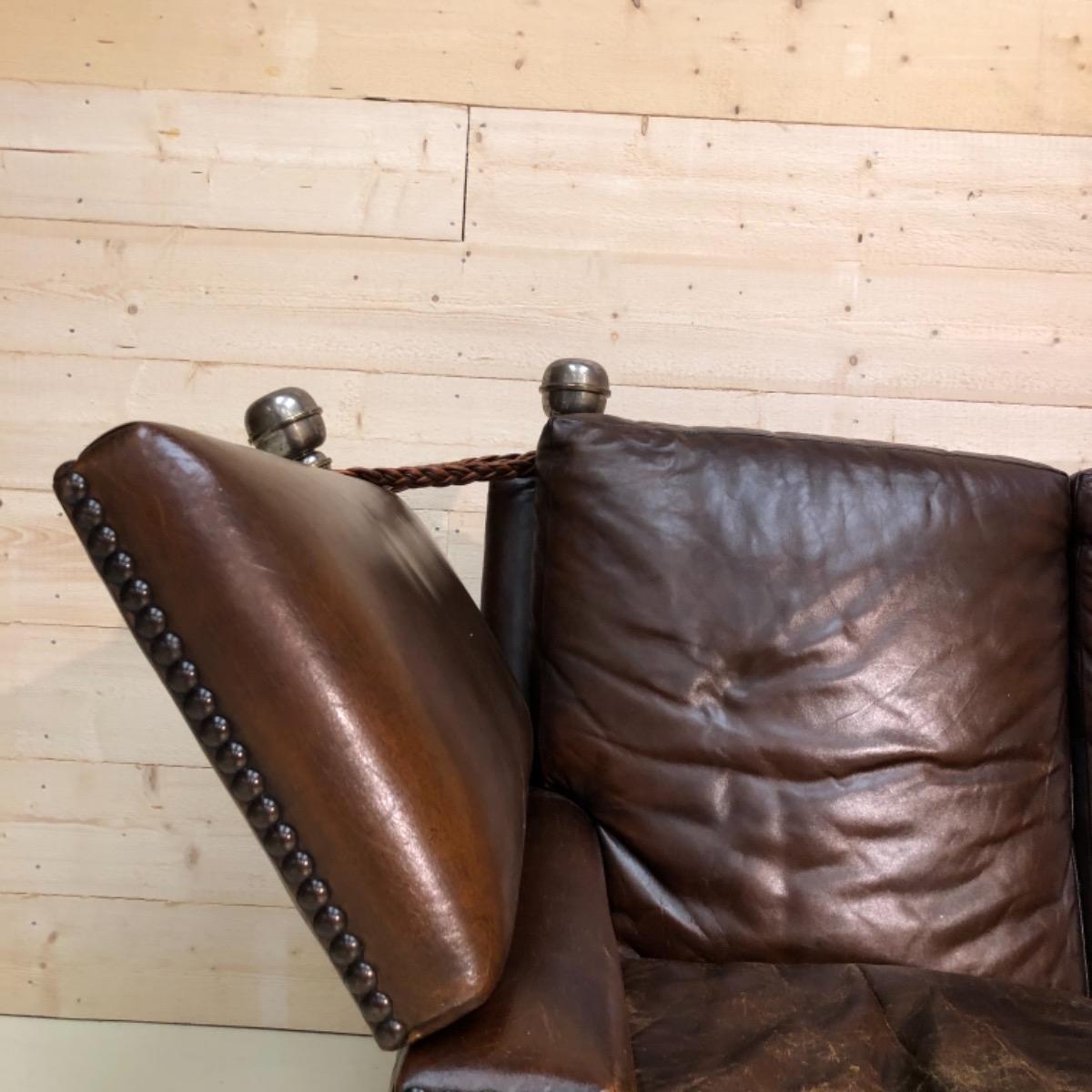 1970  leather knoll sofa 