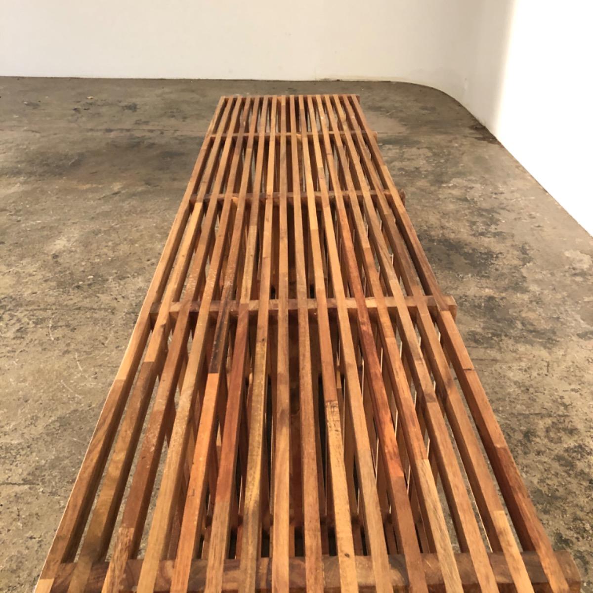 1980 Scandinavian shelf 