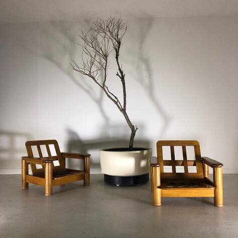 Pair of 1970 armchairs 