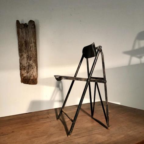 Bienaise folding chair 