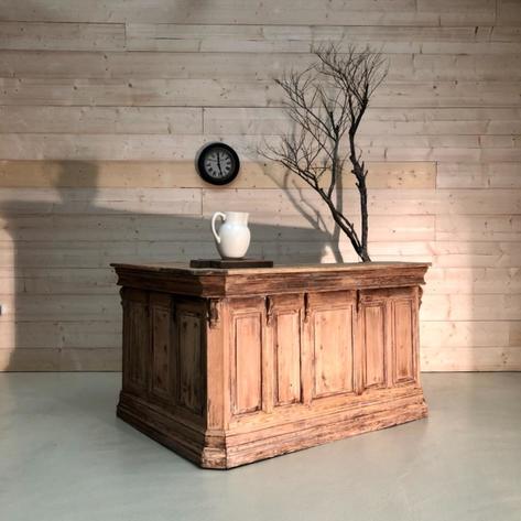 French 1880 shop corner counter 