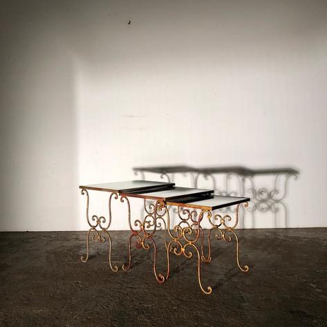 French 1940 nesting table 