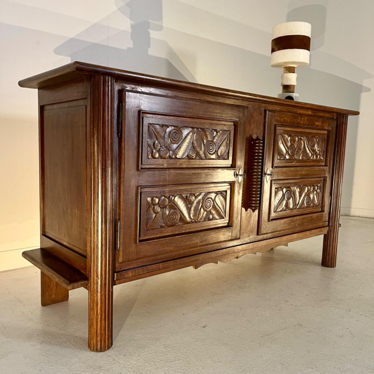 French 1940 oak sideboard 