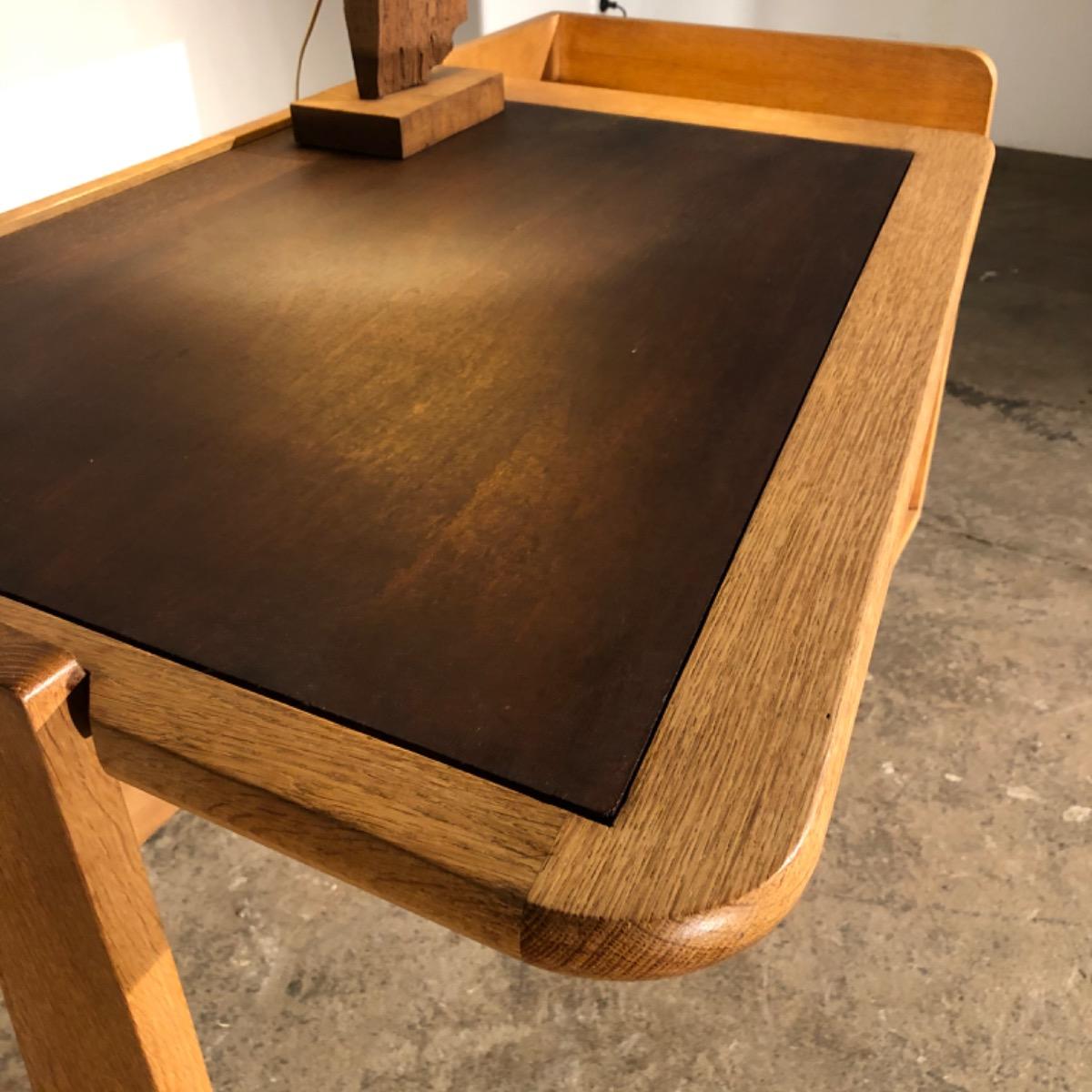 Guillerme & chambron desk