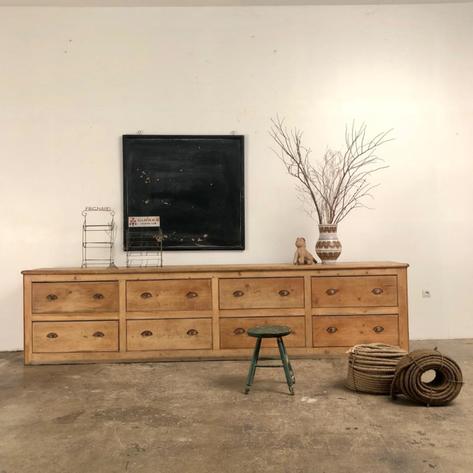 Large shop chest of drawers 