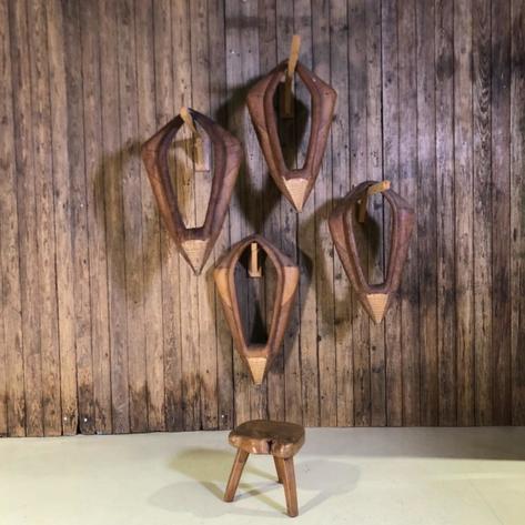 Leather donkey collars project 