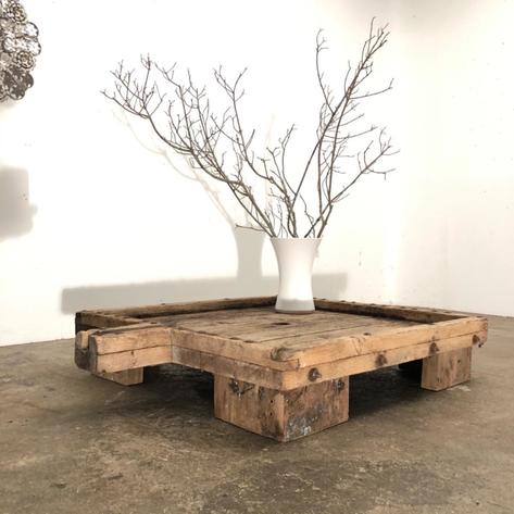 Low primitive table 