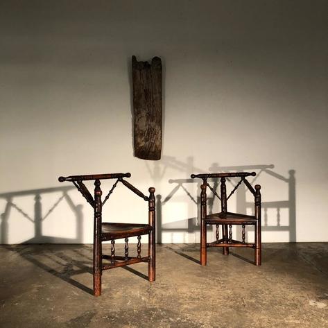 Pair of 1930 curious armchairs