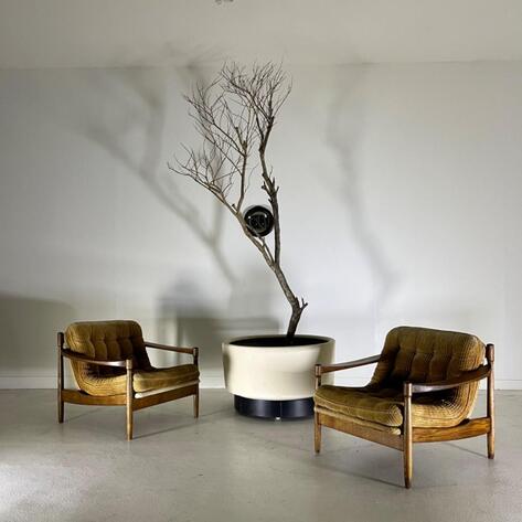 Pair of 1960 Armchairs 