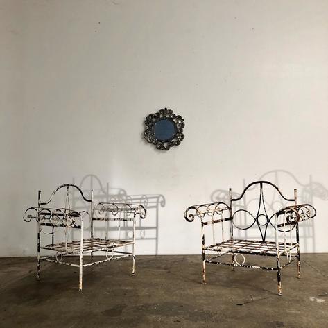 Pair of 1970 large armchairs 