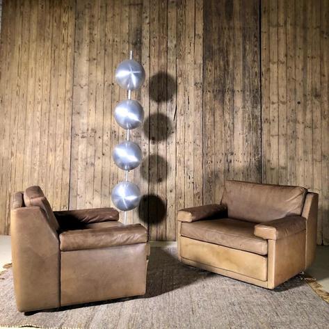 Pair of 1970 leather armchairs 