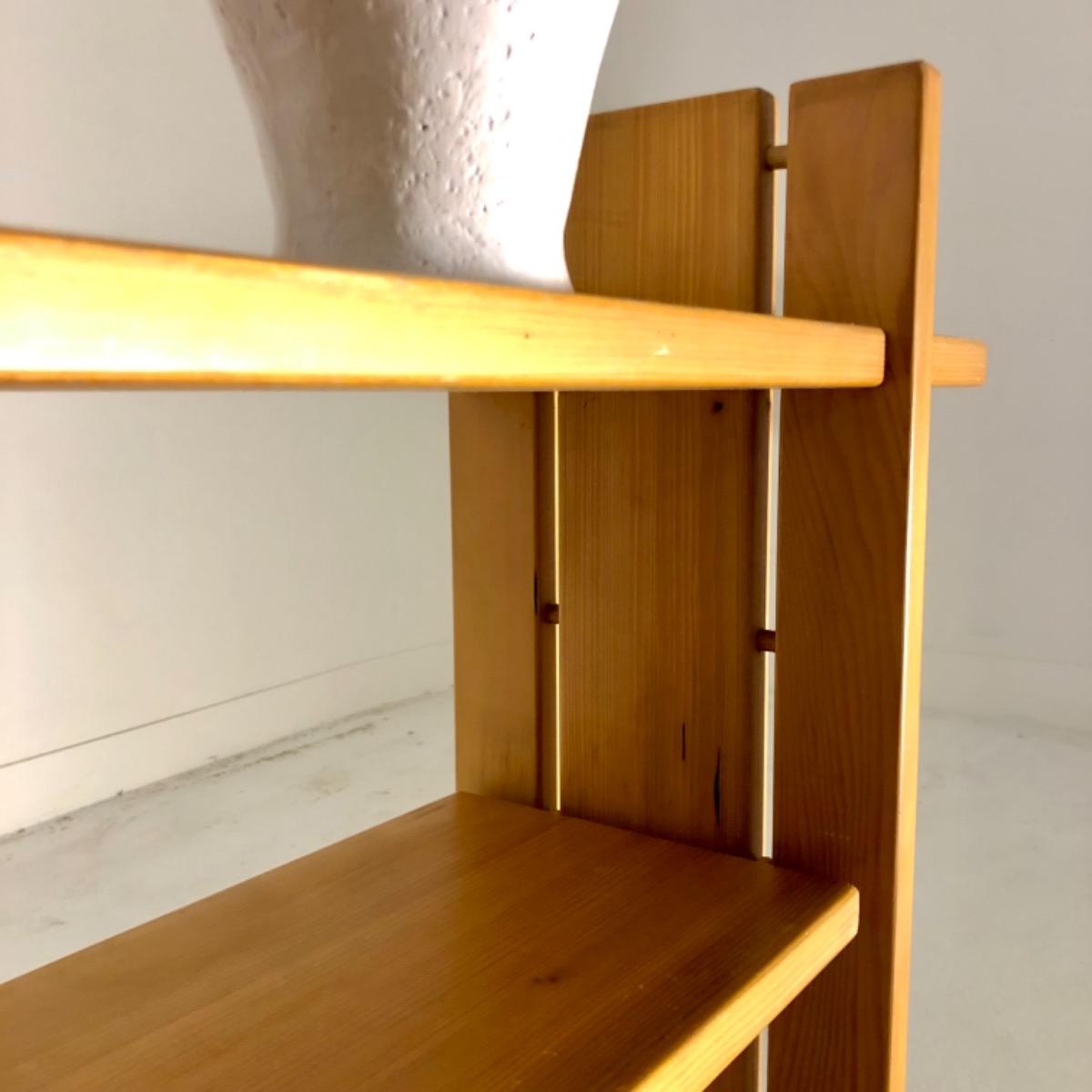 Pair of 1970 maison regain shelves 