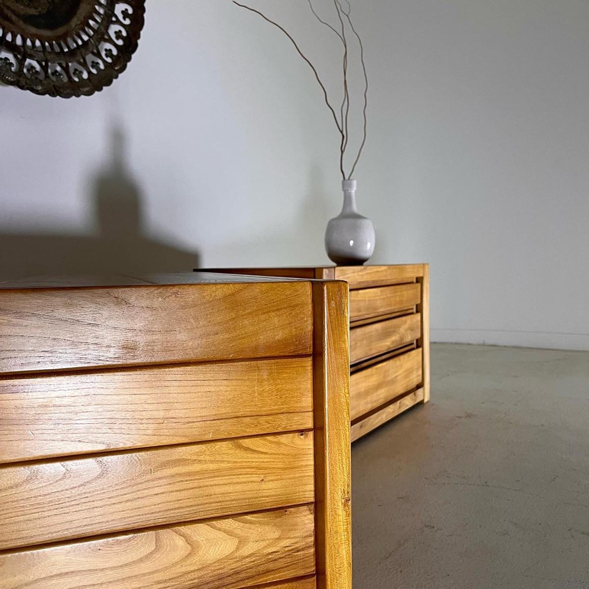 Pair of French 1970 elm chest of drawers 