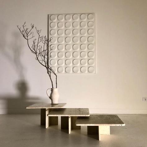 Set of 1970 neasking table 