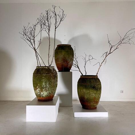 Set of 3 concrete planters