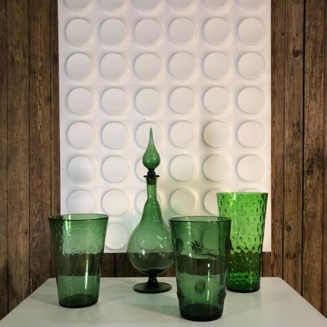 Set of 4 Italian vases 