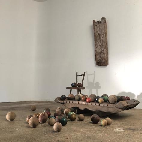 Set of 55 wooden balls 