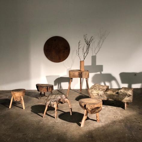 Set of primitive side tables